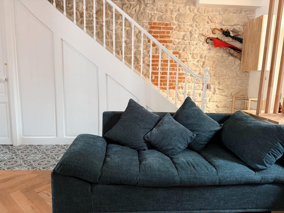 Communal lounge/ TV room, Living room, Lounge or bar, Seating area