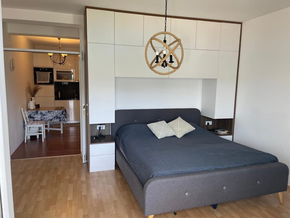 Sea view and family friendly home Apartment in Dubrovnik-Neretva County