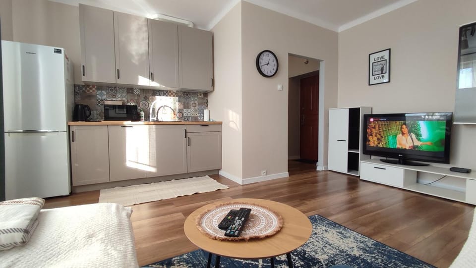 Communal lounge/ TV room, TV and multimedia, Kitchen or kitchenette, Living room, Seating area, Dining area, Evening entertainment, minibar, pet friendly, stove