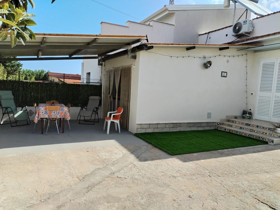 Property building, Dining area