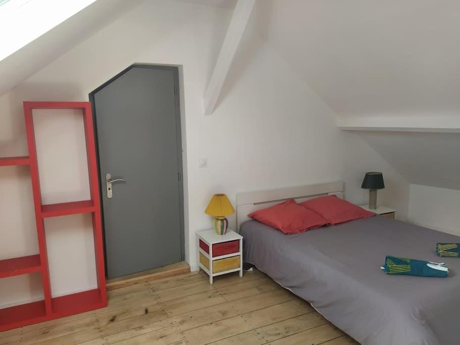 le loft de la place du marché Apartment in Nouvelle-Aquitaine