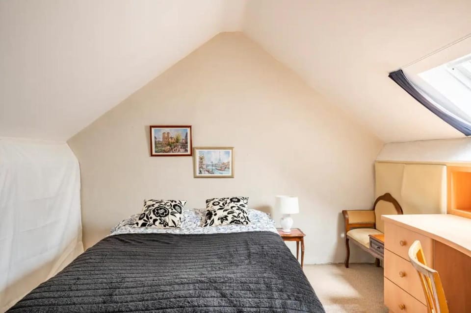 4-bedroom Victorian Home Belfast Bed and Breakfast in Belfast