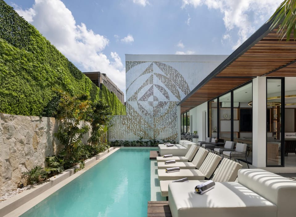 Property building, Swimming pool