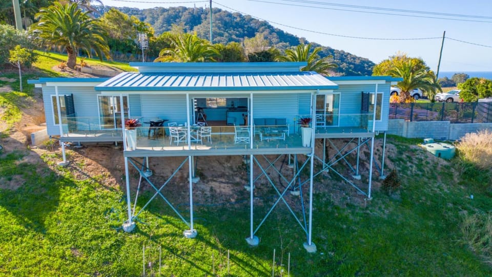 Altitude - Pet-Friendly, Romantic, Accessible House in Coffs Harbour