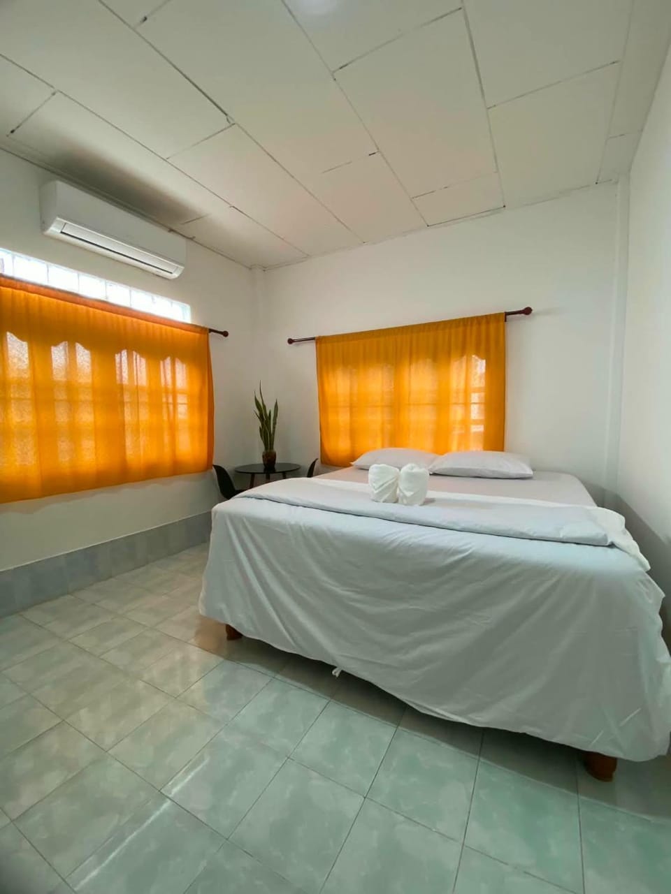 Bamboo Hostel Bed and Breakfast in Laos