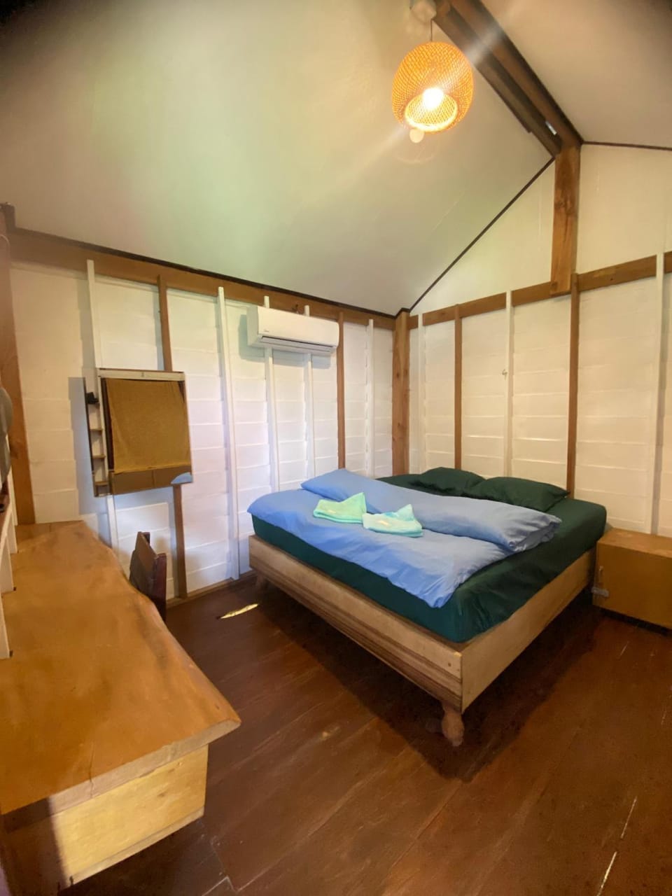 Bamboo Hostel Bed and Breakfast in Laos