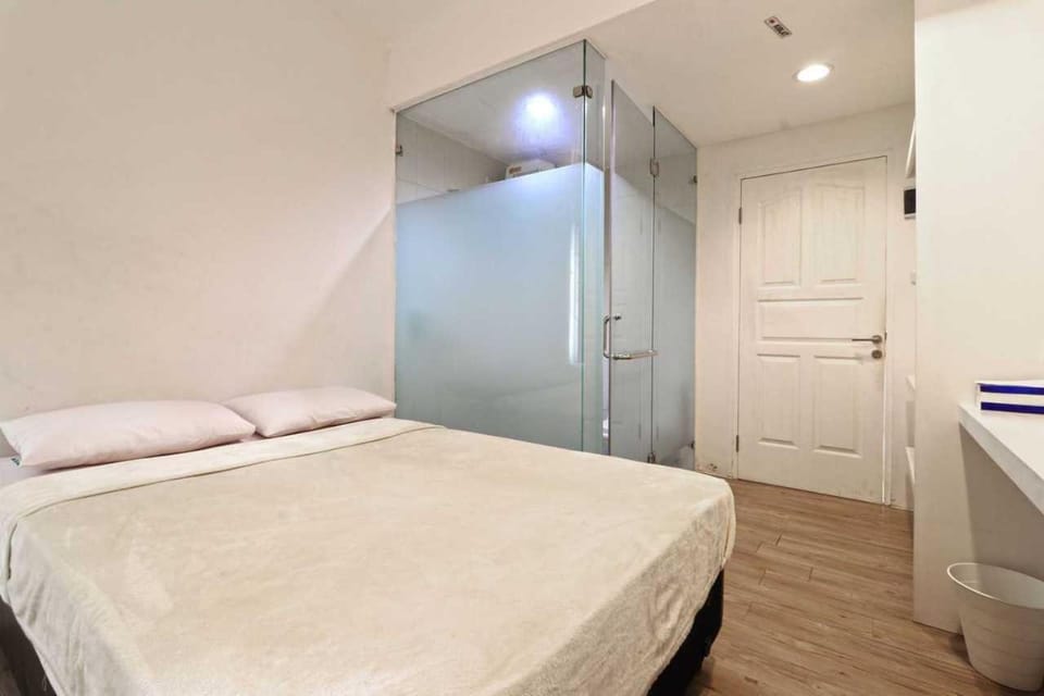 Rumah Kayu Manis Bintaro Hotel in South Jakarta City