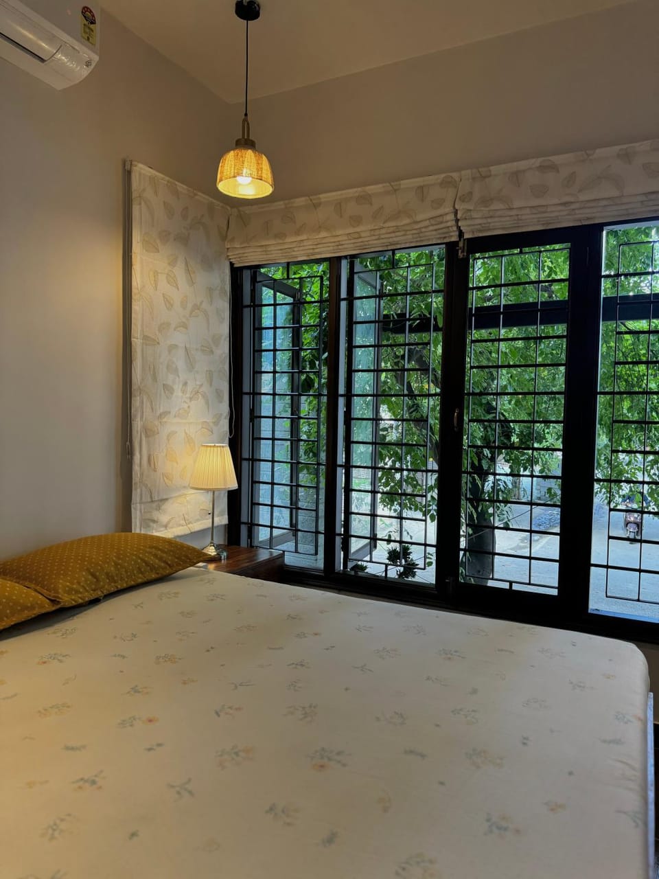 Bed, View (from property/room), View (from property/room), Photo of the whole room, Bedroom, air conditioner