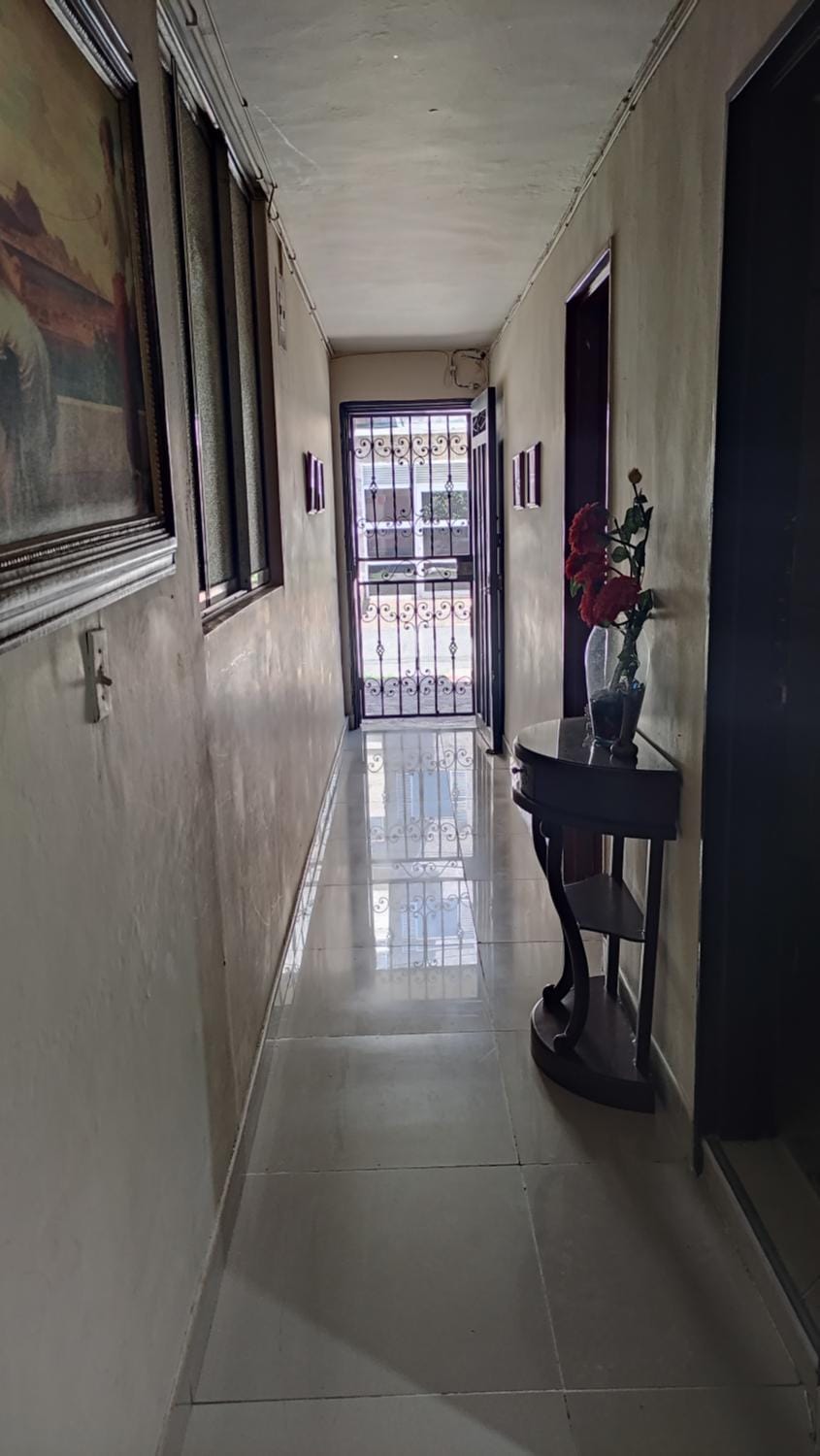 Habitación central con cama doble #2 Vacation rental in Medellin
