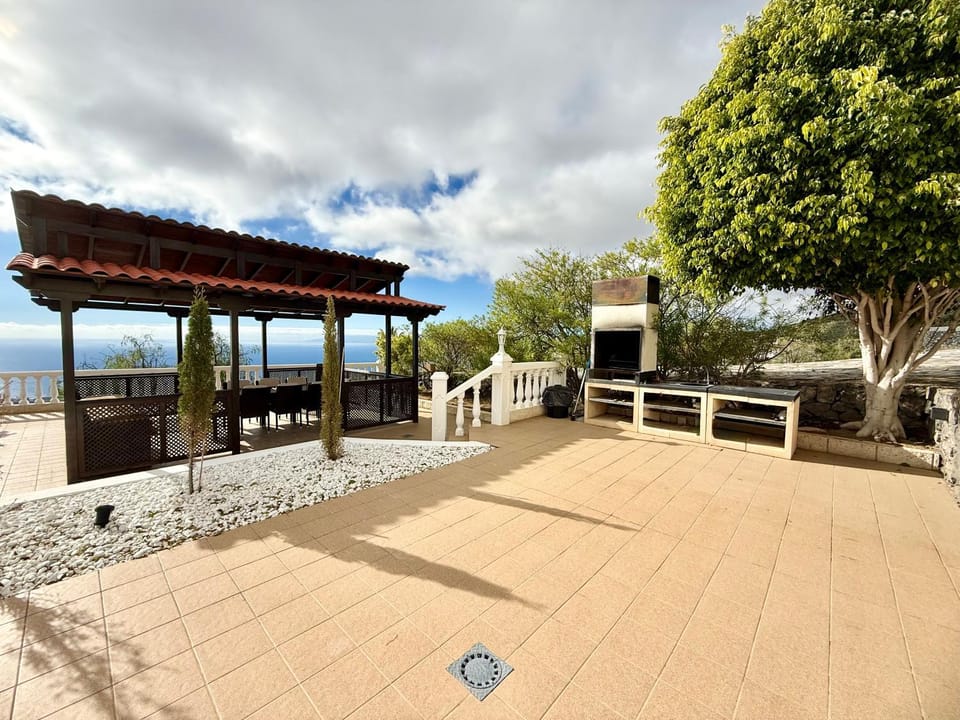 Day, Natural landscape, View (from property/room), Balcony/Terrace, Sea view