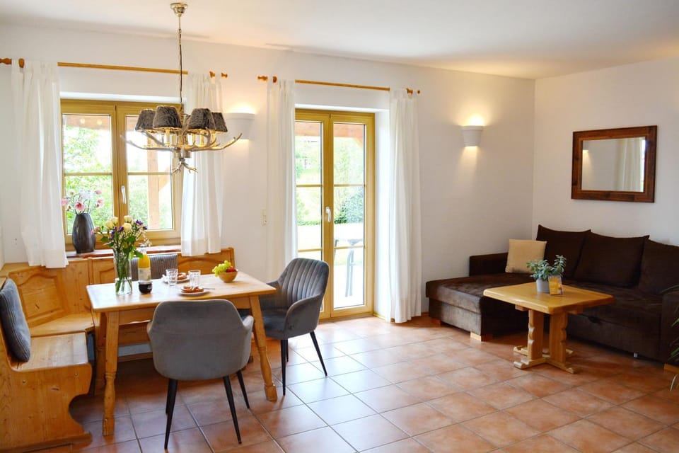 Meisterhof - Hartsee Apartment in Bavaria