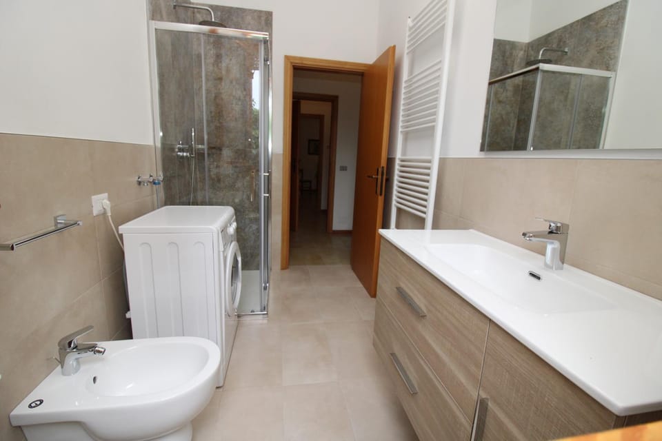 Shower, Toilet, Bathroom, bidet