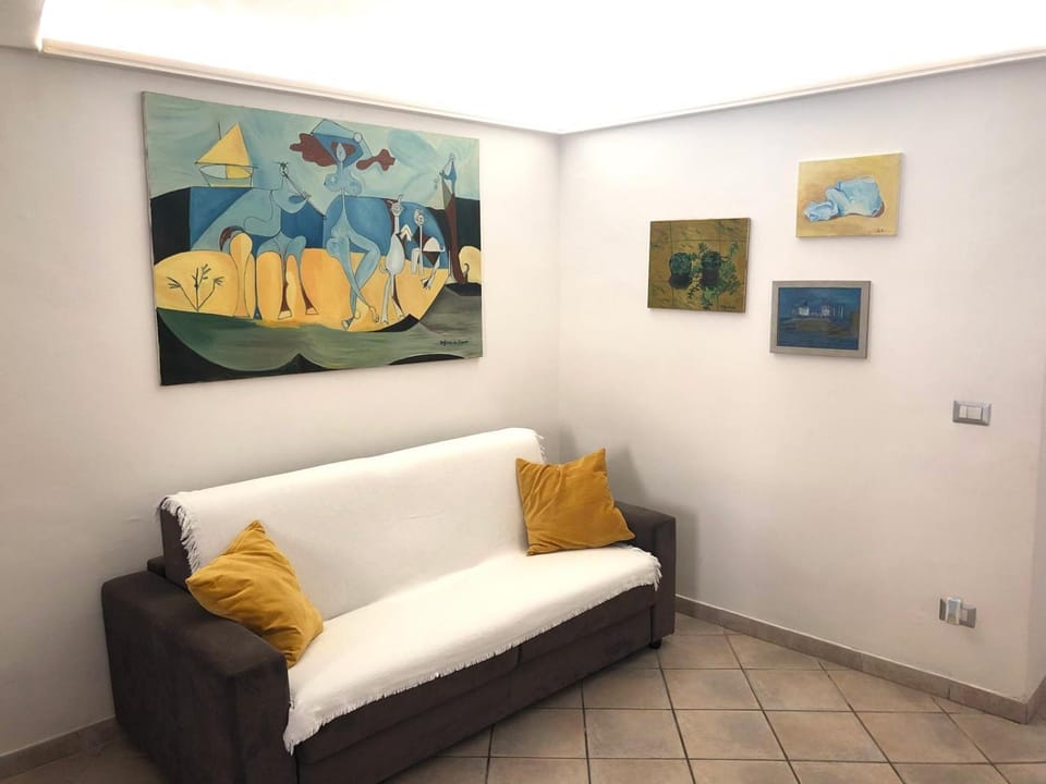 The House of the poet Apartment in Civitavecchia