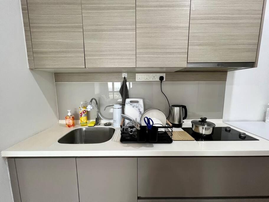 Emira 1BR Residence Shah Alam Apartment in Selangor, Malaysia