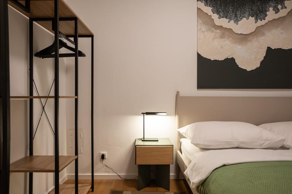 Bed, Photo of the whole room, Bedroom, wardrobe
