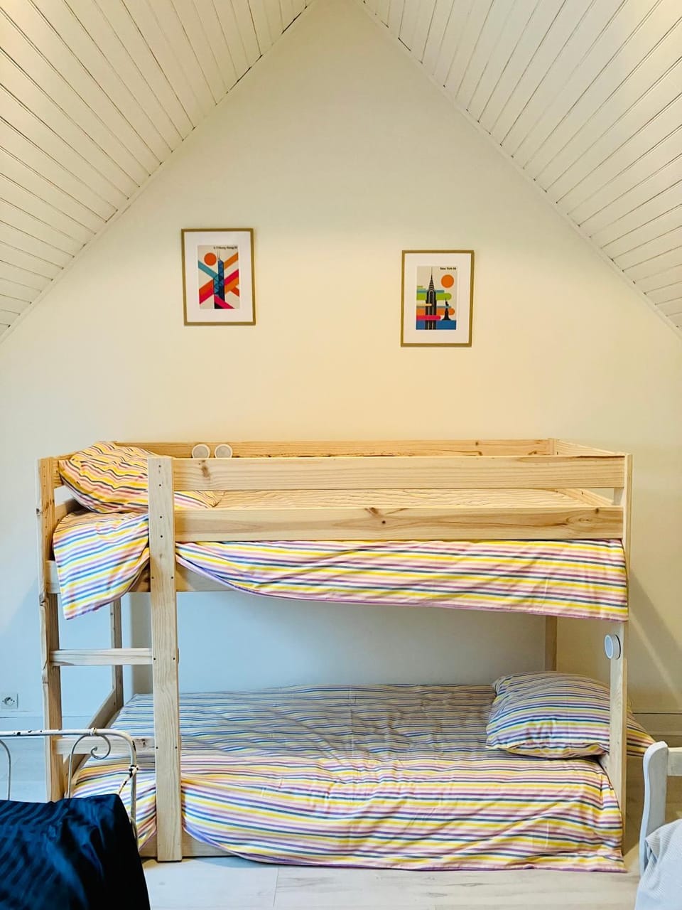 bunk bed