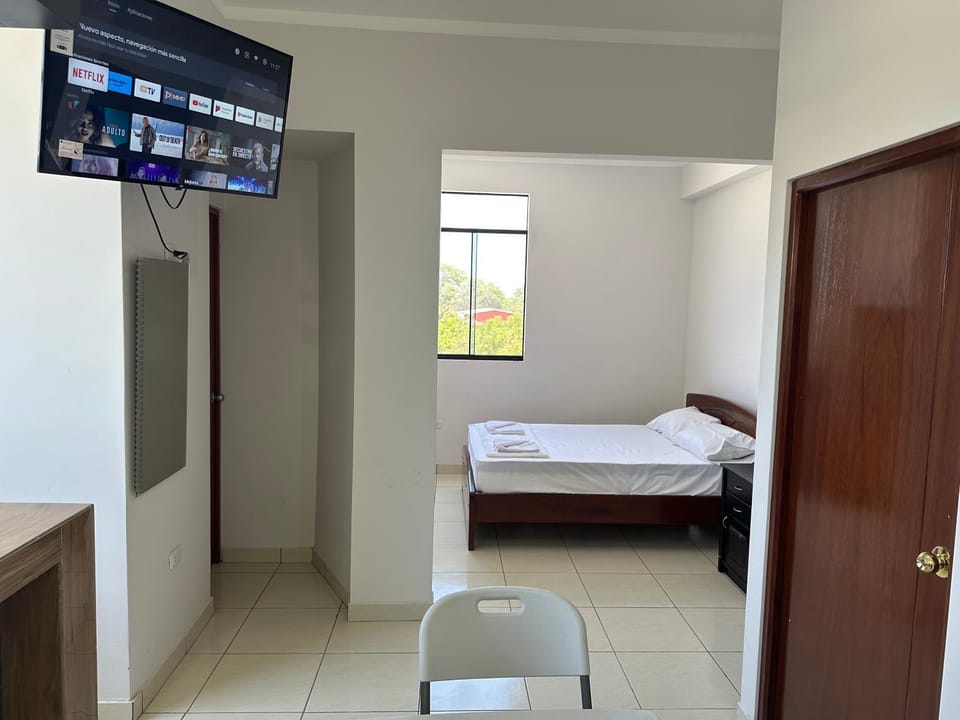 Bed, Photo of the whole room