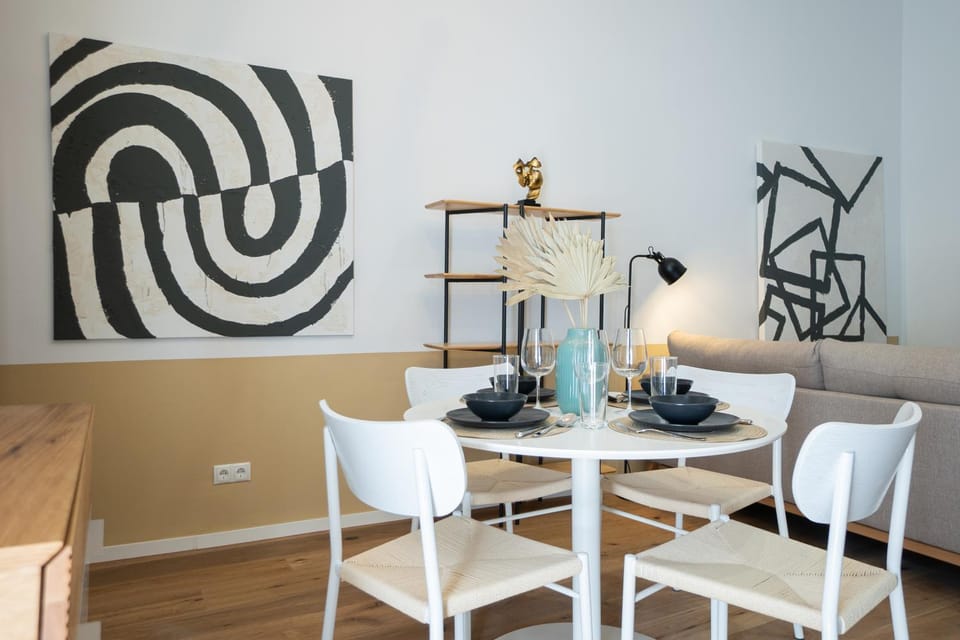 Living room, Decorative detail, Seating area, Dining area