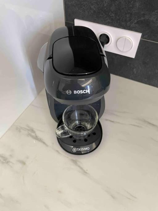 Coffee/tea facilities, Kitchen or kitchenette