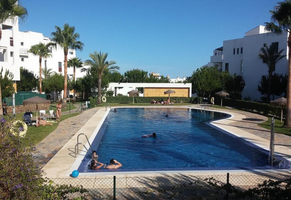 Property building, Swimming pool