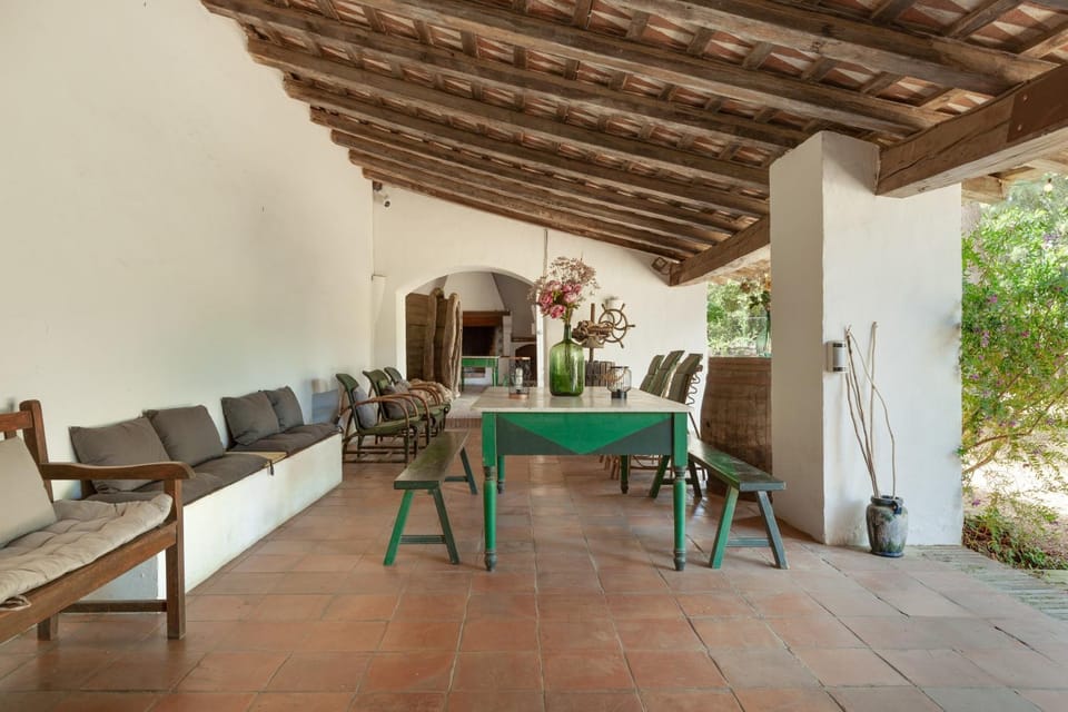 Masia del siglo xvi Villa in Catalonia