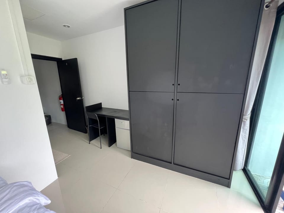 wardrobe