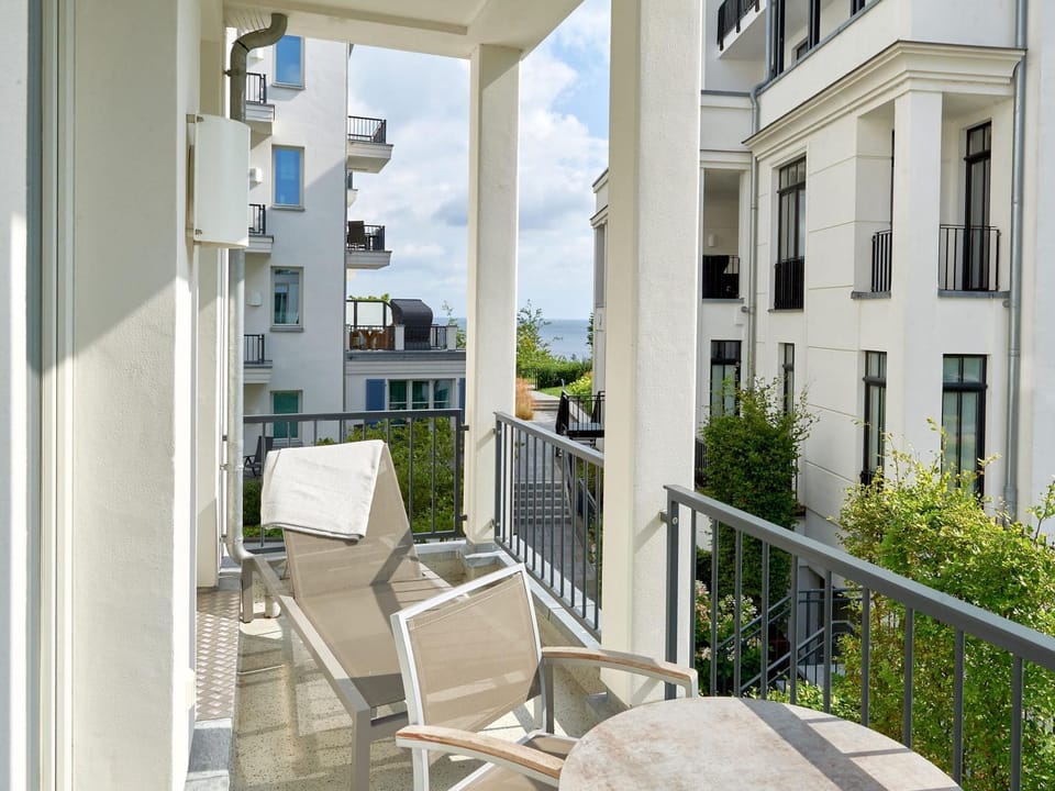 Property building, View (from property/room), Balcony/Terrace, Sea view