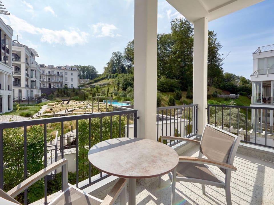 Patio, View (from property/room), Balcony/Terrace, Garden view