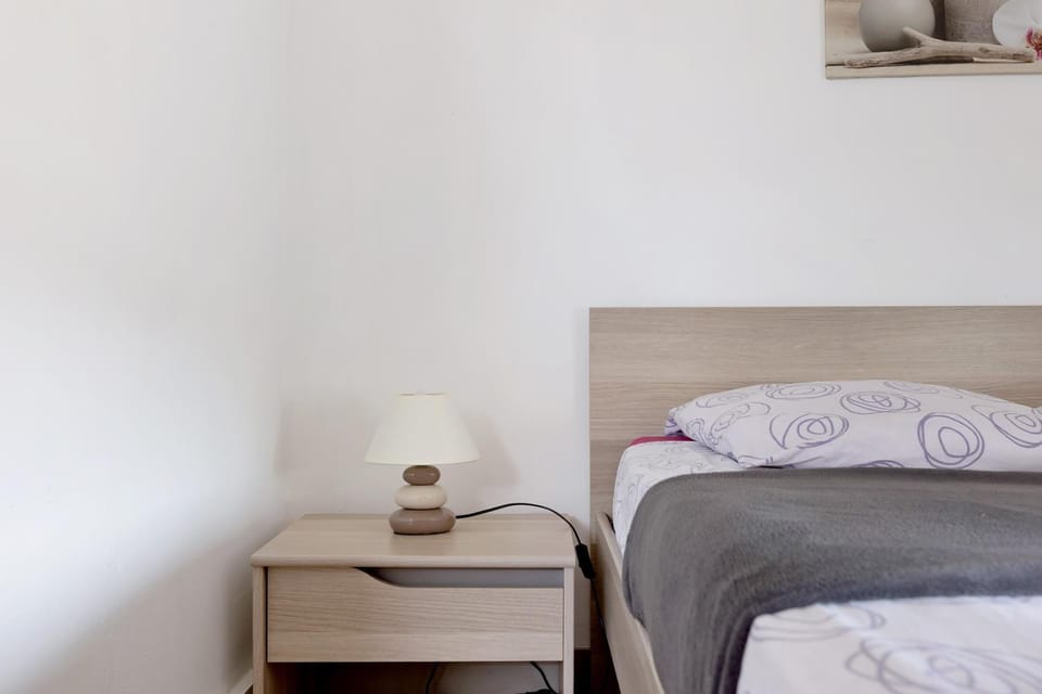 Living room, Bedroom
