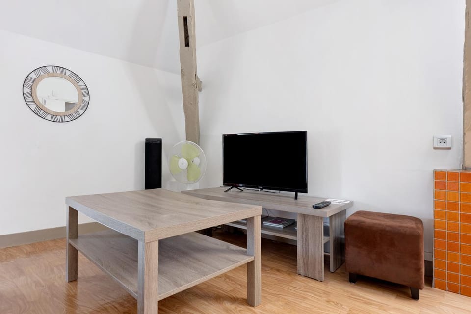 Property building, Living room