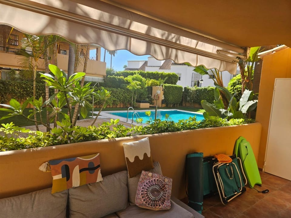 Balcony/Terrace, Garden view