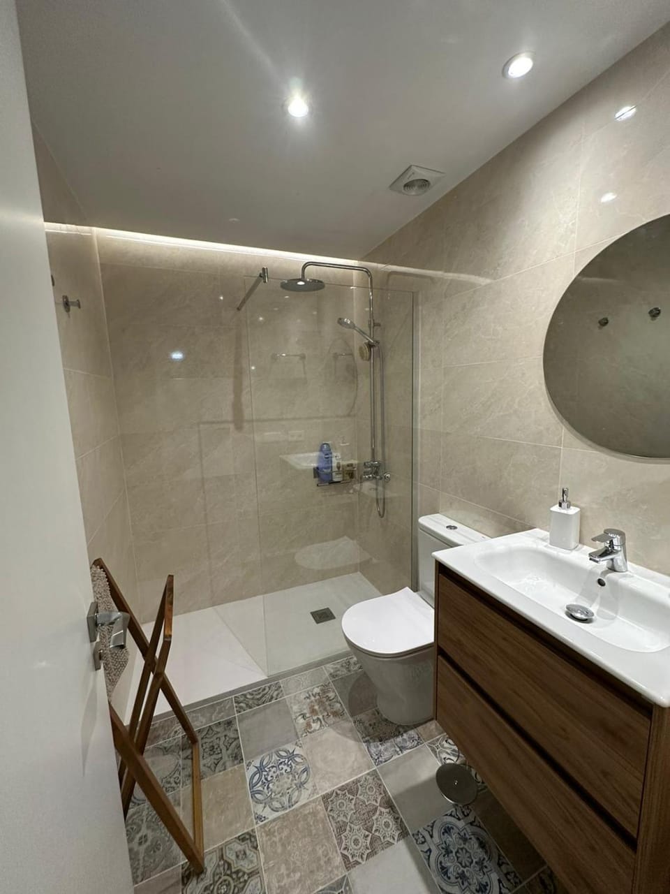 Shower, Toilet, Bathroom