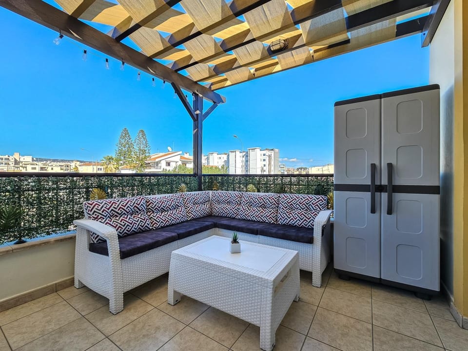 Balcony/Terrace, Dining area