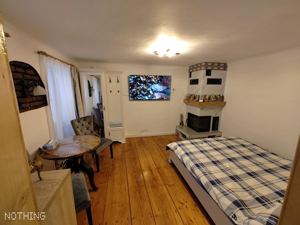TV and multimedia, Bedroom