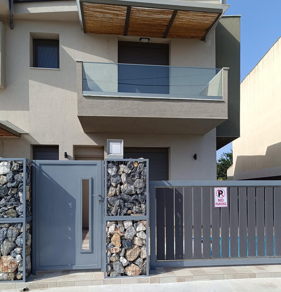 Magnolia Villa with Pool Apartment in Nikiti