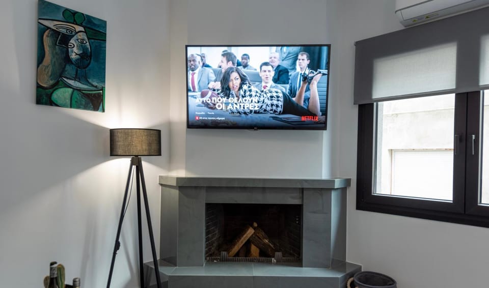 TV and multimedia, flat iron