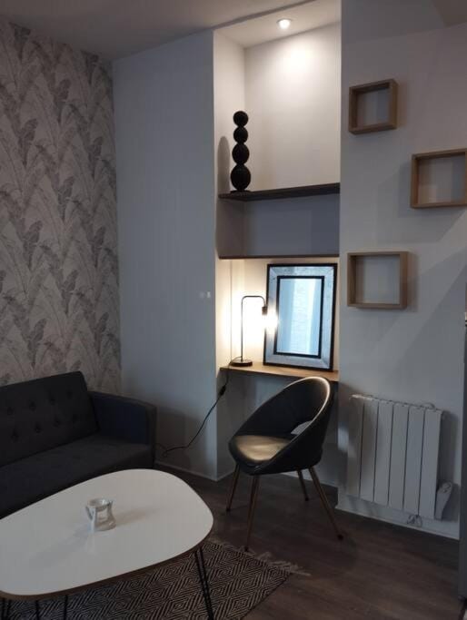 Appartement avec terrasse Apartment in Malaucène
