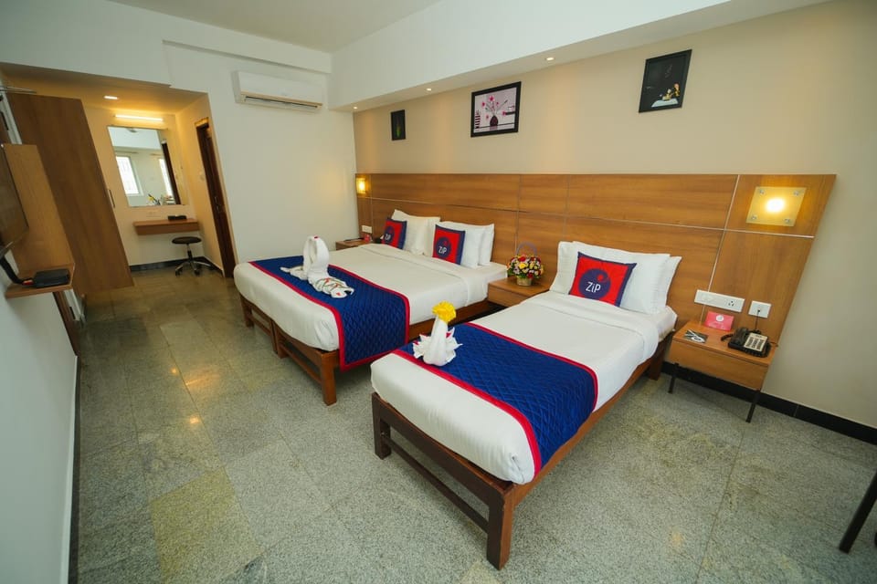 Bed, Bedroom