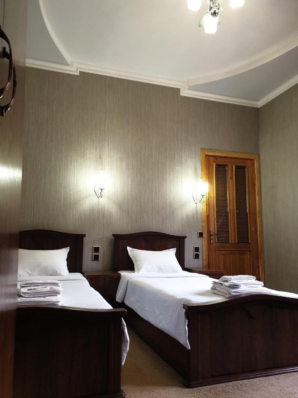 "S e a s o n s " sd Bed and Breakfast in Europe