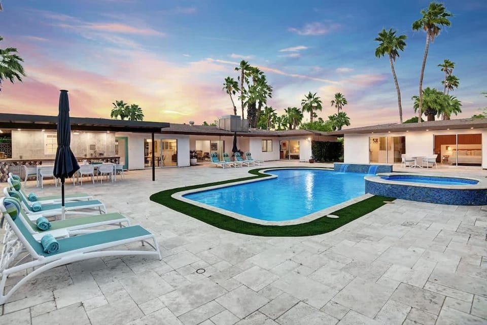 Palm 57 - Alice Lodging House in Palm Springs