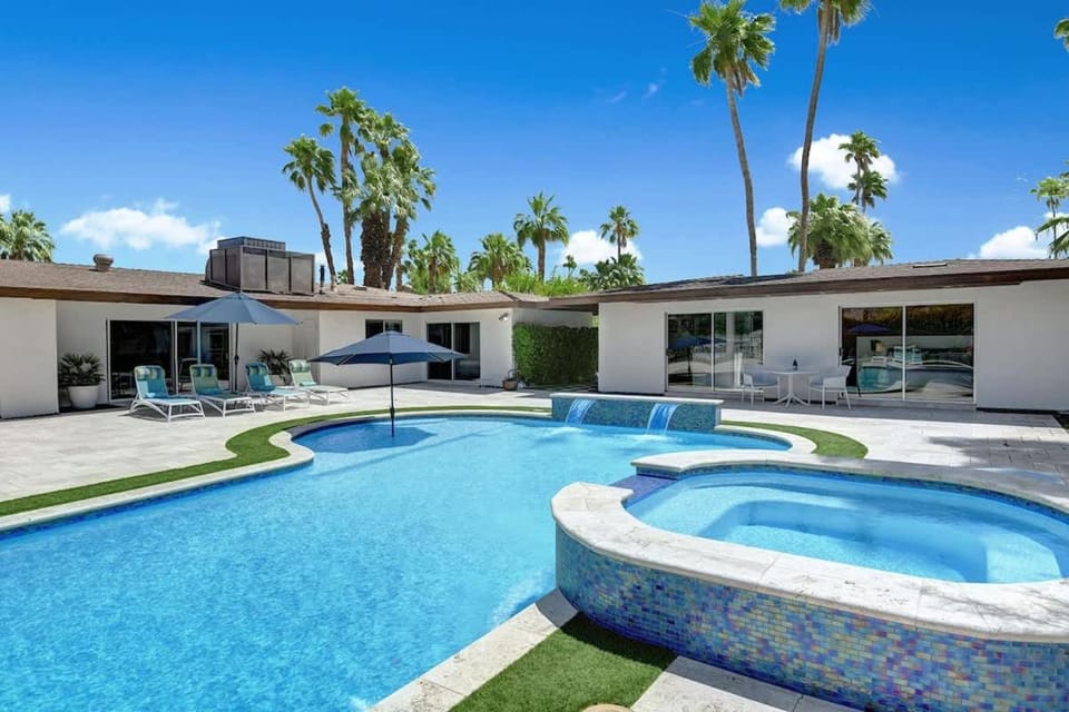 Palm 57 - Alice Lodging House in Palm Springs