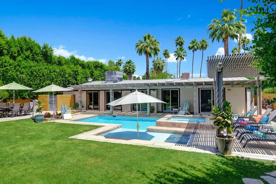 Mags Mountain View - Alice Lodging House in Palm Springs