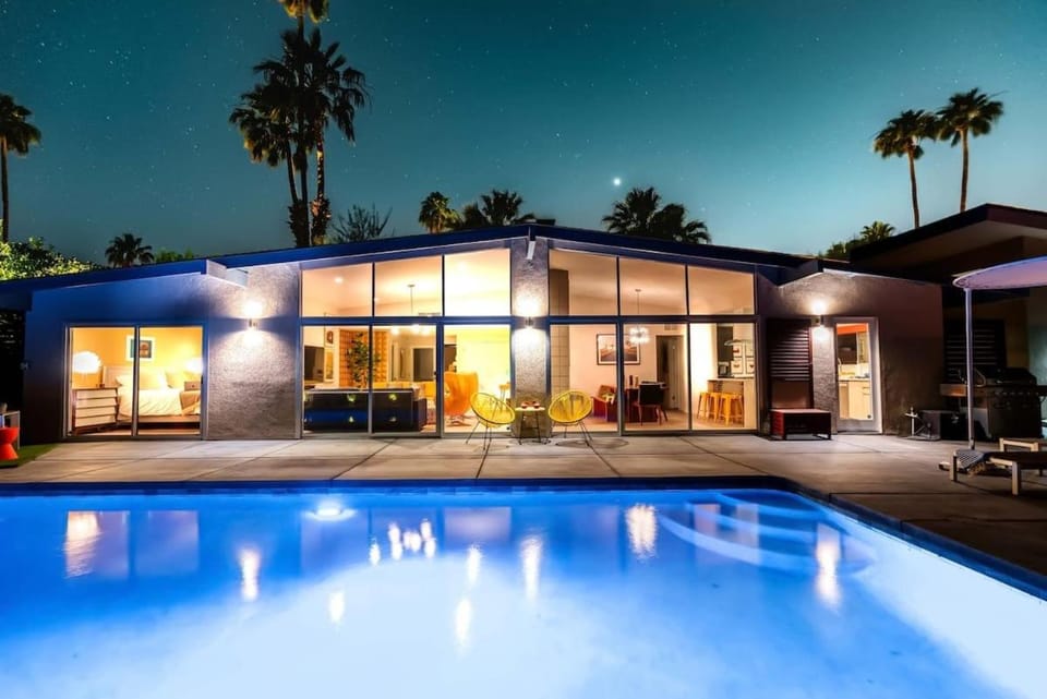 The Brentwood - Alice Lodging House in Cathedral City