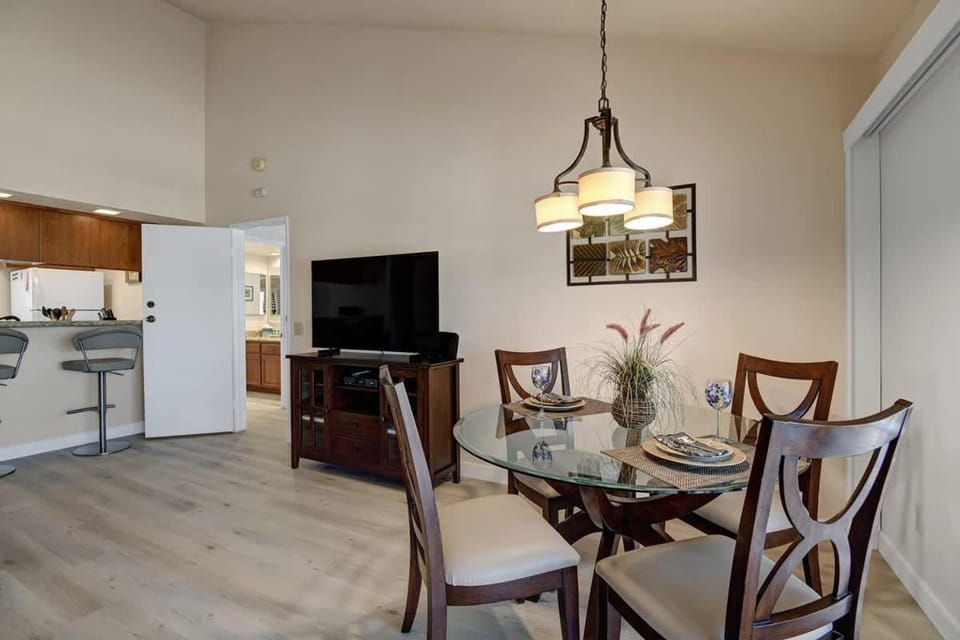 PS641 - Desert Retreat - Alice Lodging House in Palm Desert