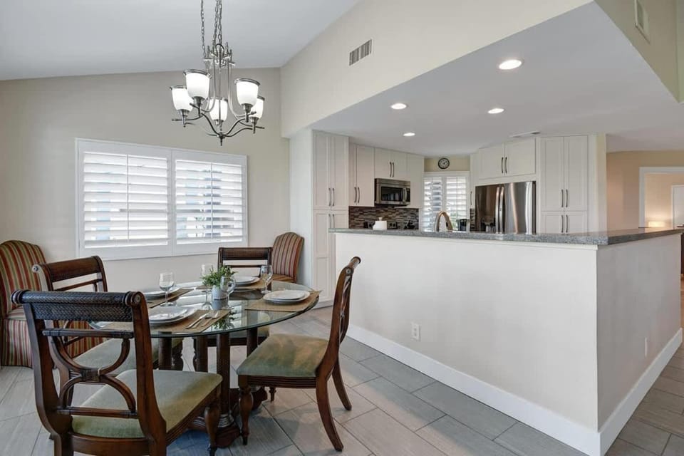 V3820 - Palm Golf - Alice Lodging House in Palm Desert