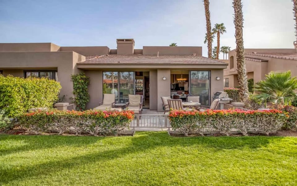 VB535 - Palm Beauty - Alice Lodging House in Palm Desert