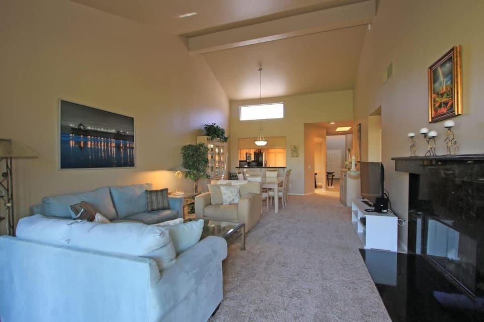 V3859 - Waterfall hole - Alice Lodging House in Palm Desert