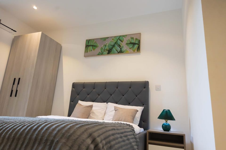 Bed, Bedroom, wardrobe