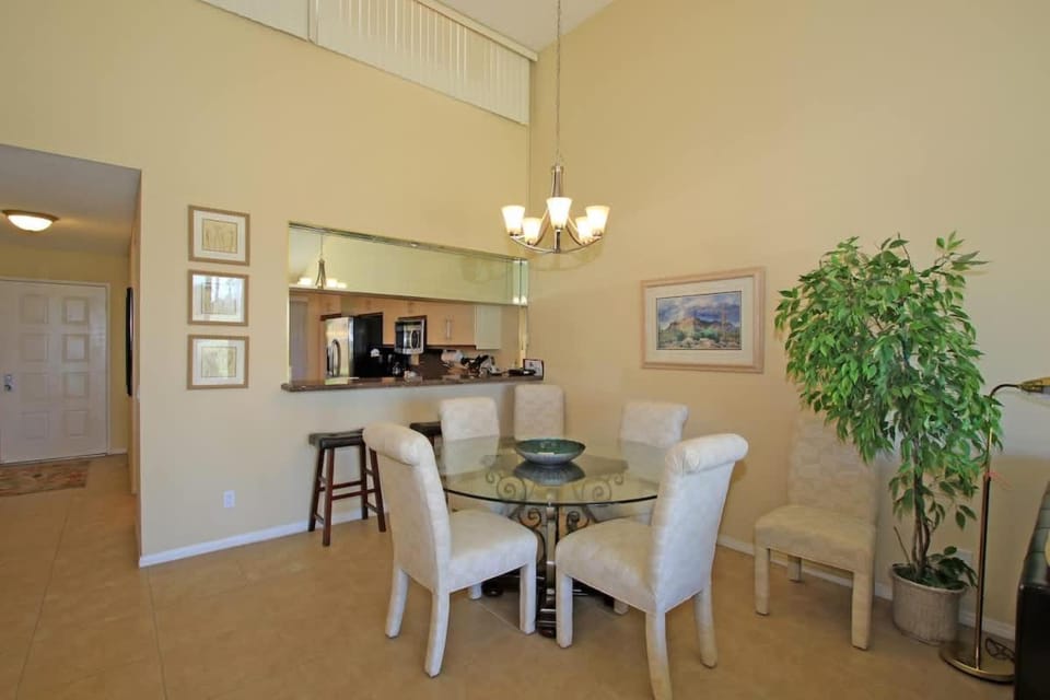 VS555 - Palm Views House in Palm Desert