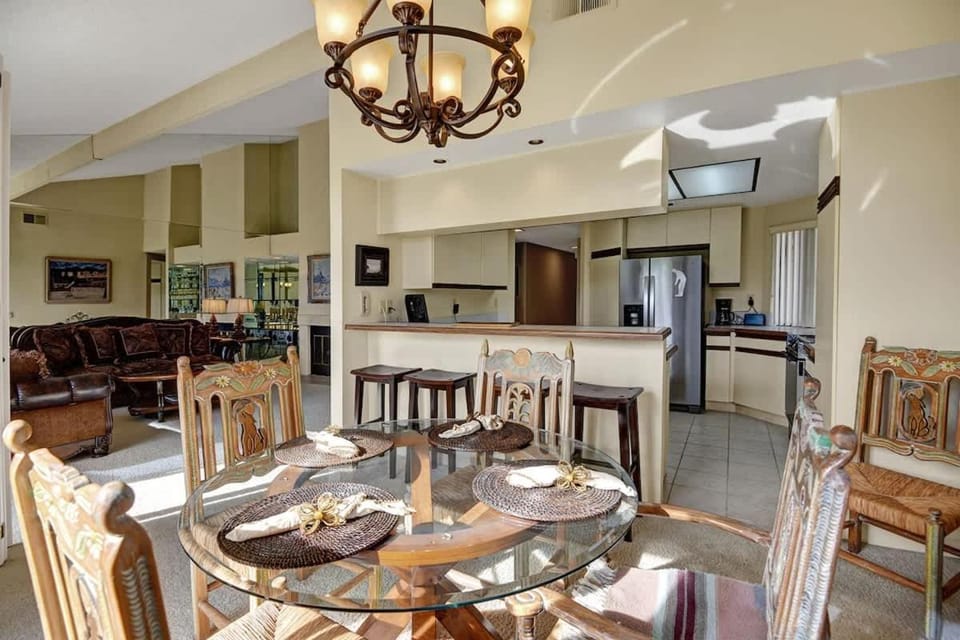VB886 - Golfers Escape - Alice Lodging House in Palm Desert